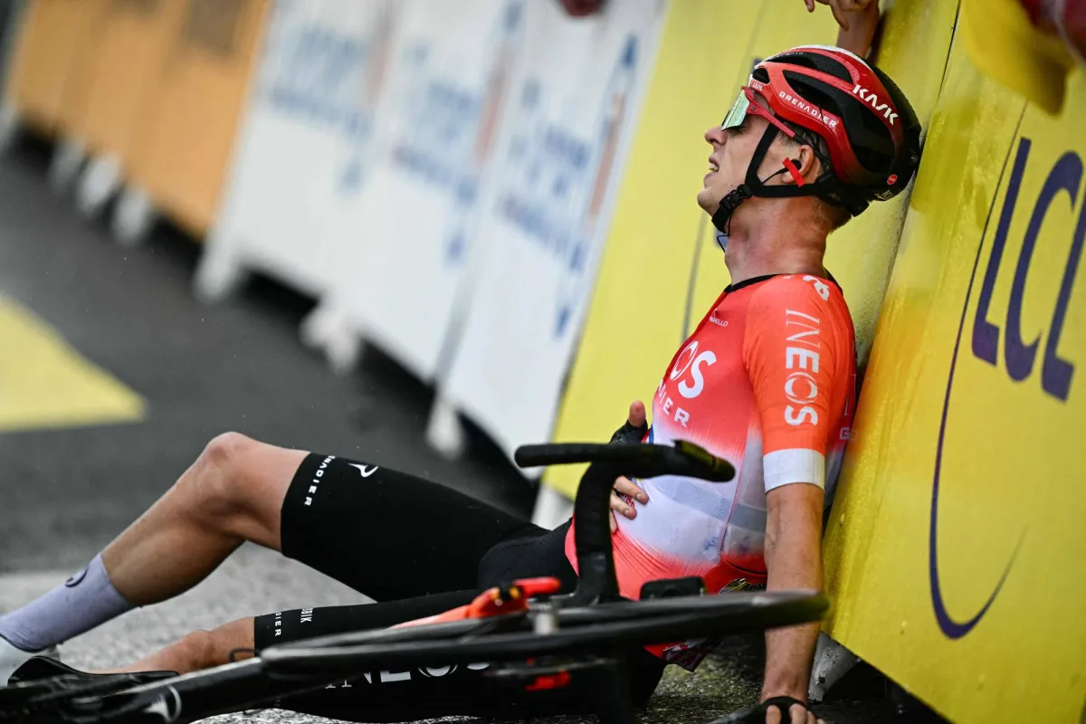 I am completely collapsed ... I overcame space creatures
Arabausa