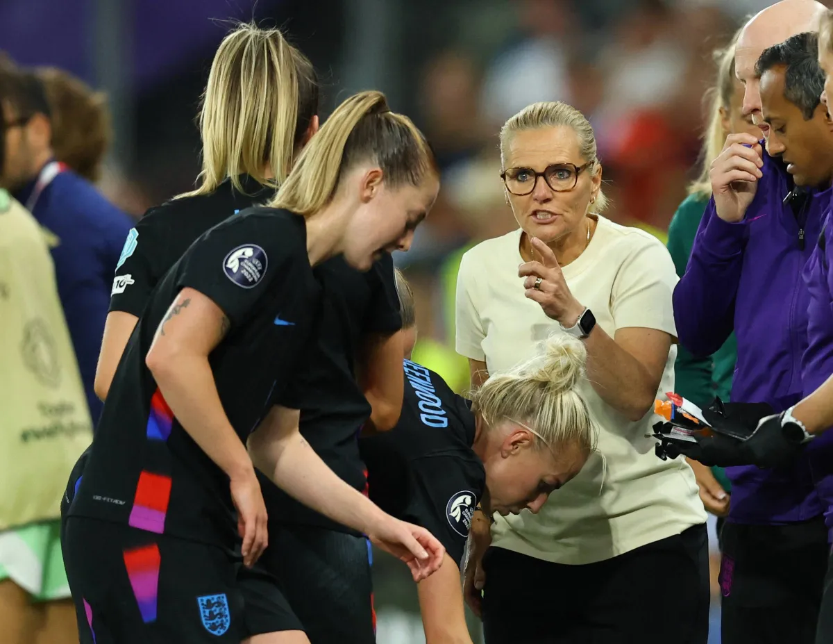 England ladies coach: ready to challenge
Arabausa