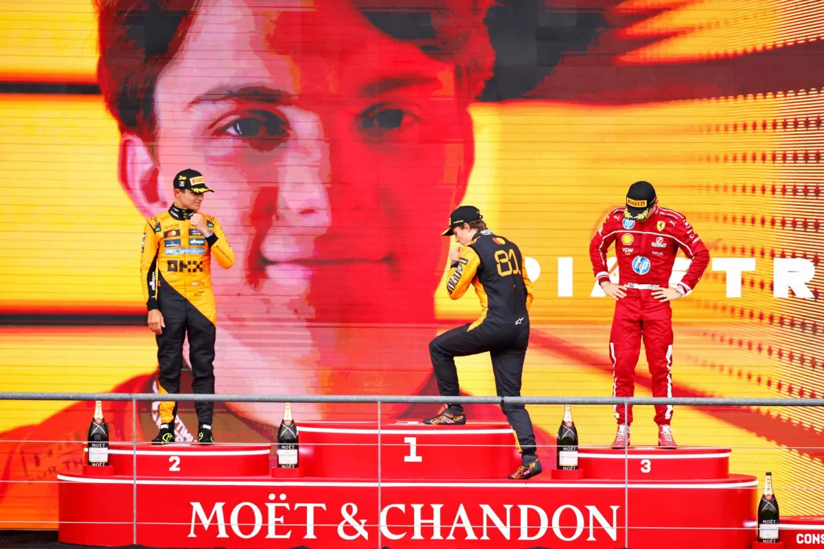 Pasri defeats his colleague Noris and won the title
Arabausa