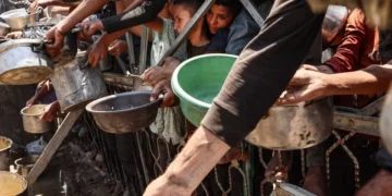 Malnutrition has reached "levels of risk" in gaza
 arabausa
