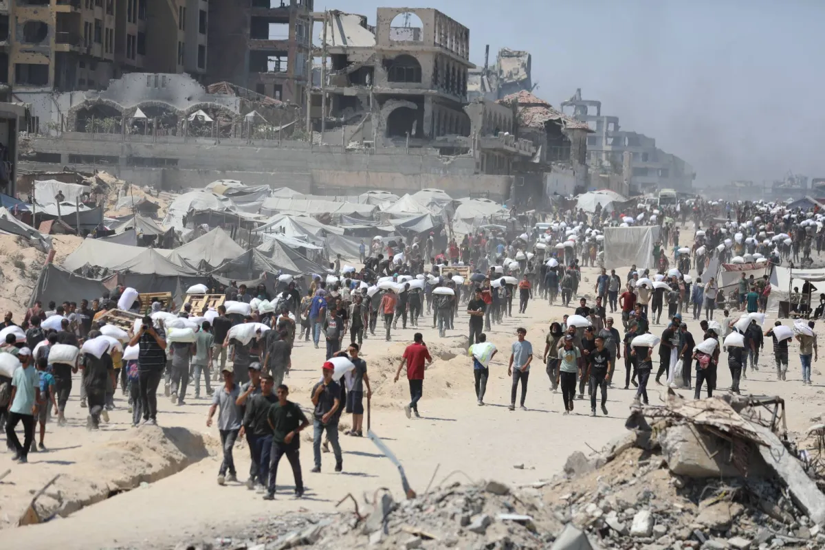 Enter 73 aid truck, most of which are looted
 Arabausa