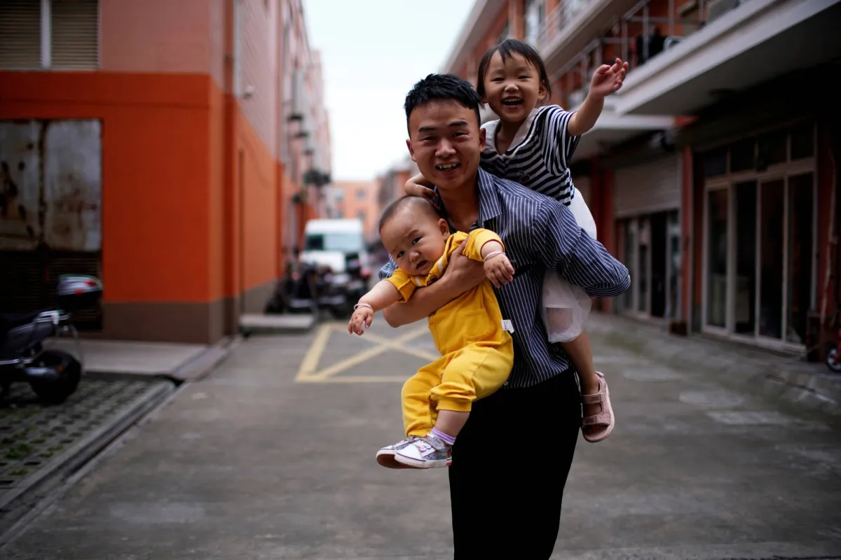 China seduces parents at 1500 dollars to enhance birth rates
Arabausa
