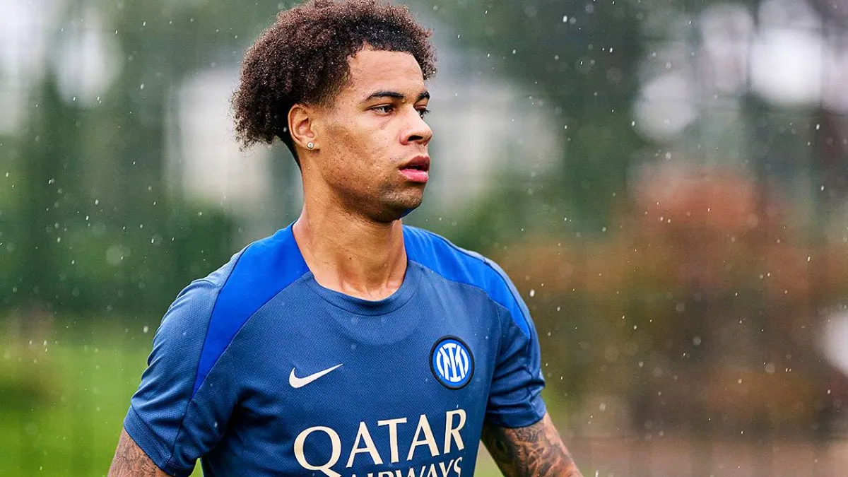 Canadian Bokanan to Villarreal permanently
 Arabausa