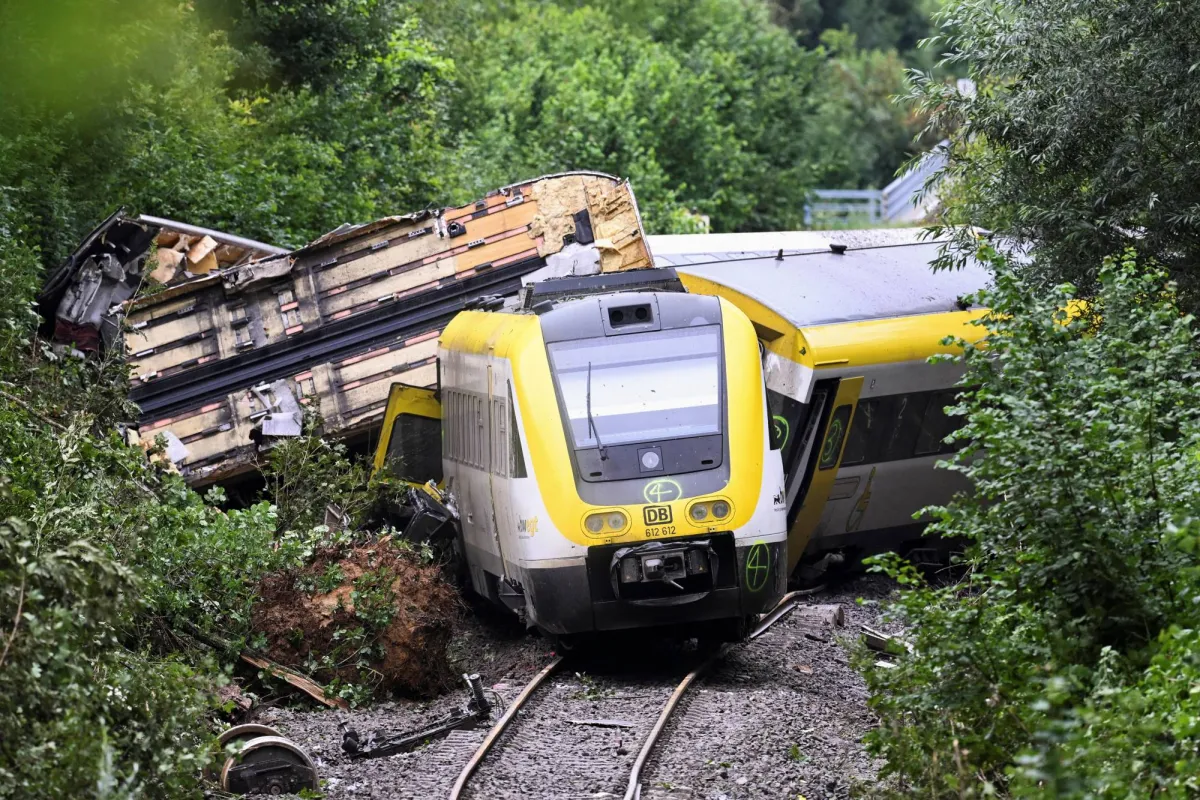A landslide may be the cause of the deadly train accident
Arabausa