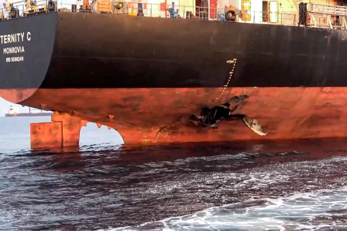 The Houthis are acknowledging the detention of 11 sailors from the "Itrenti C" crew
Arabausa