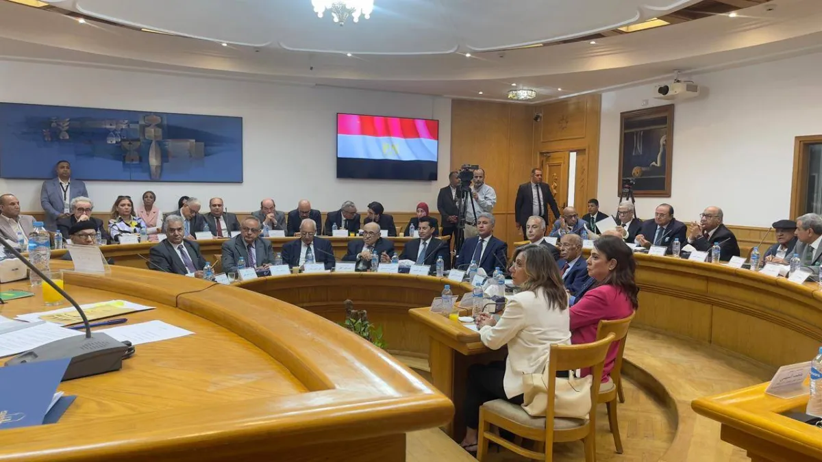 "The State Awards for Arts and Literature" is biased towards the man
Arabausa