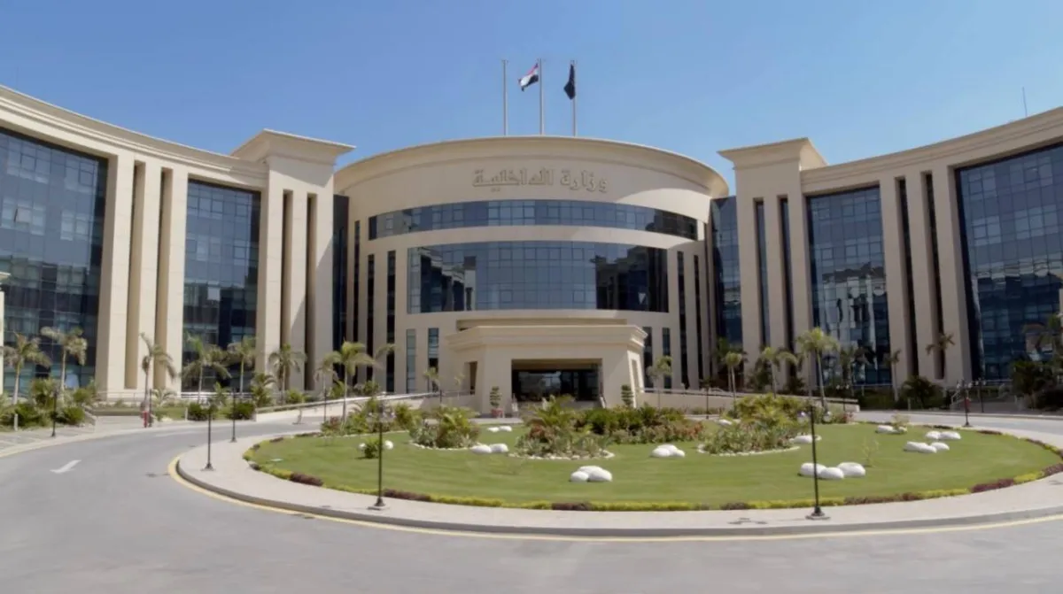 The death of a detainee raises anger in Egypt and the "Interior" explains the circumstances
Arabausa