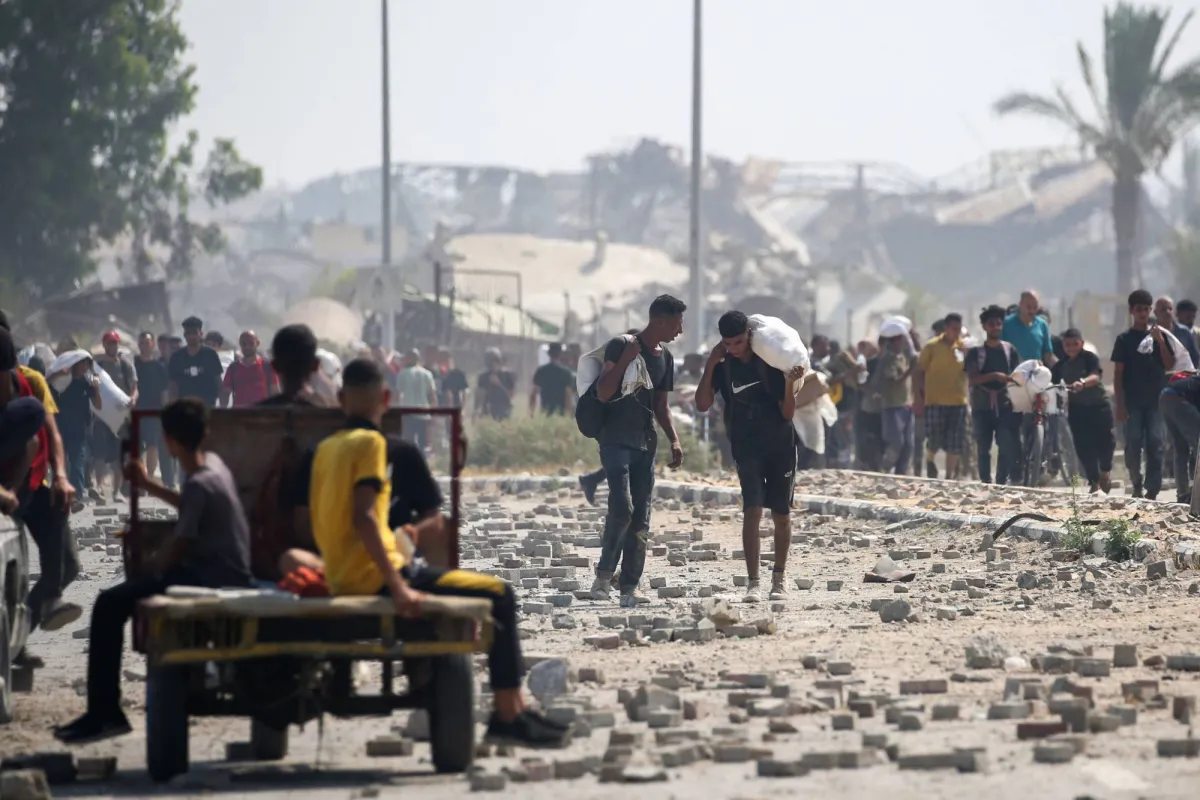 The projection of aid from the air in Gaza is "ineffective"
Arabausa