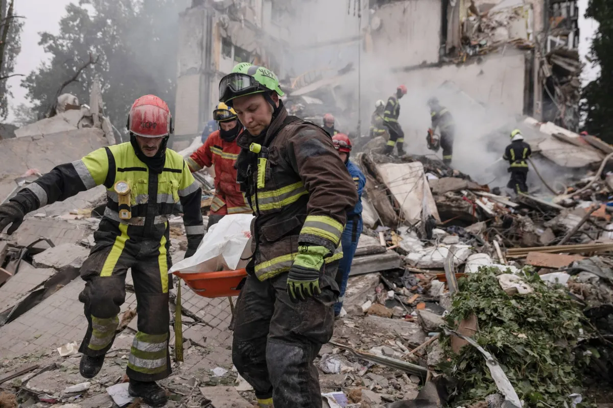 12, including a child, it was killed in a red attack in the Ukrainian capital
Arabausa