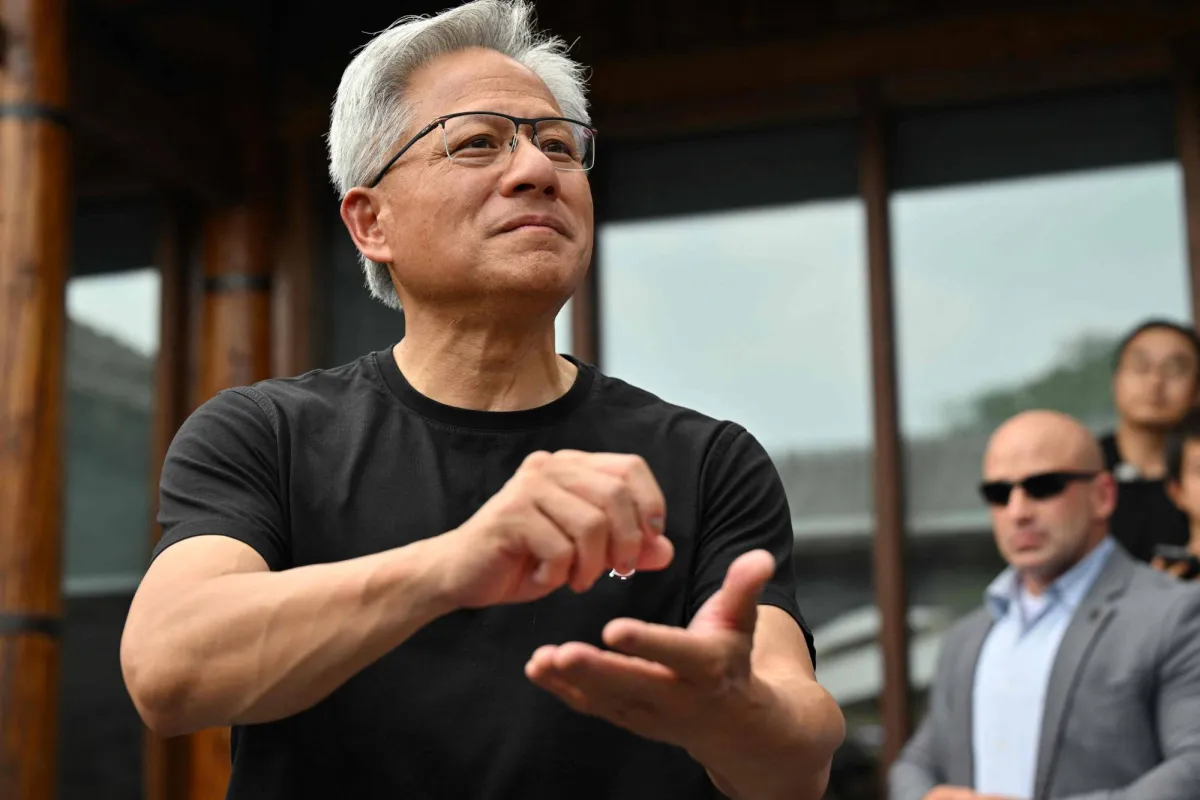 "Envy" confirms that has no "return doors" for remote control in their chips
Arabausa