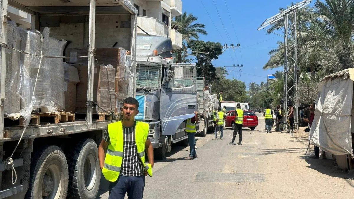 About 6 thousand trucks are ready to enter Gaza
Arabausa