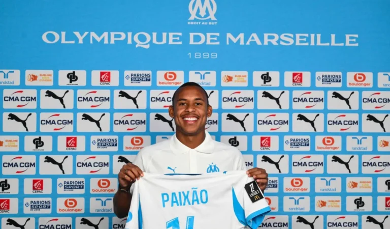 Brazilian brace prepared “big things” in MarseilleArabausa Brazilian brace prepared “big things” in MarseilleArabausa
