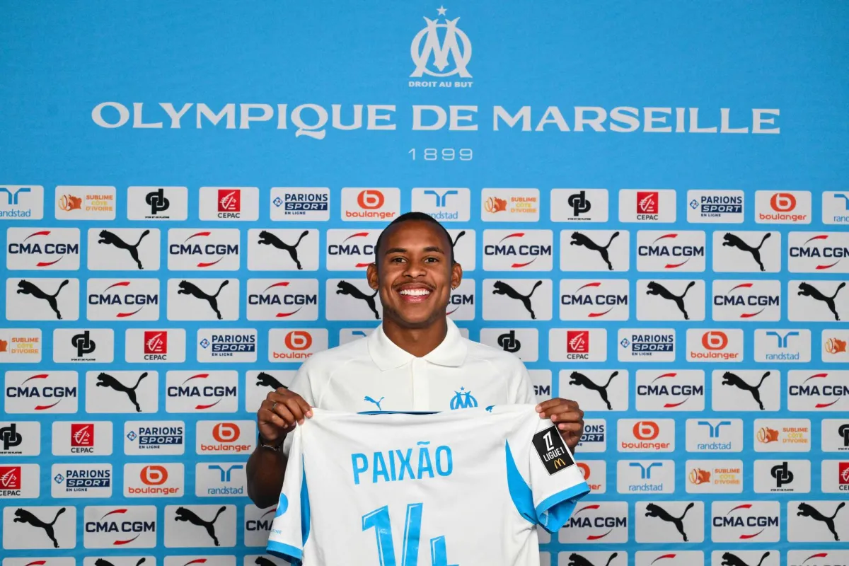 Brazilian brace prepared "big things" in Marseille
Arabausa