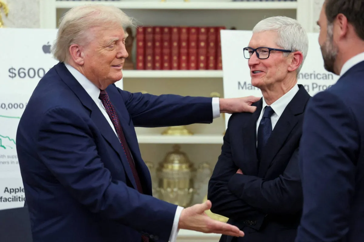 Trump intends to impose 100% of Customs Dotes on computer chips

 Arabausa