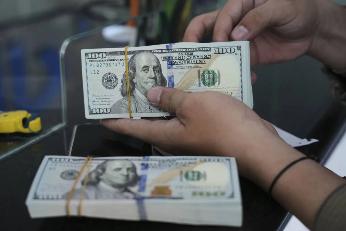 Dollars stand up expectations of a weekly decrease
Arabausa