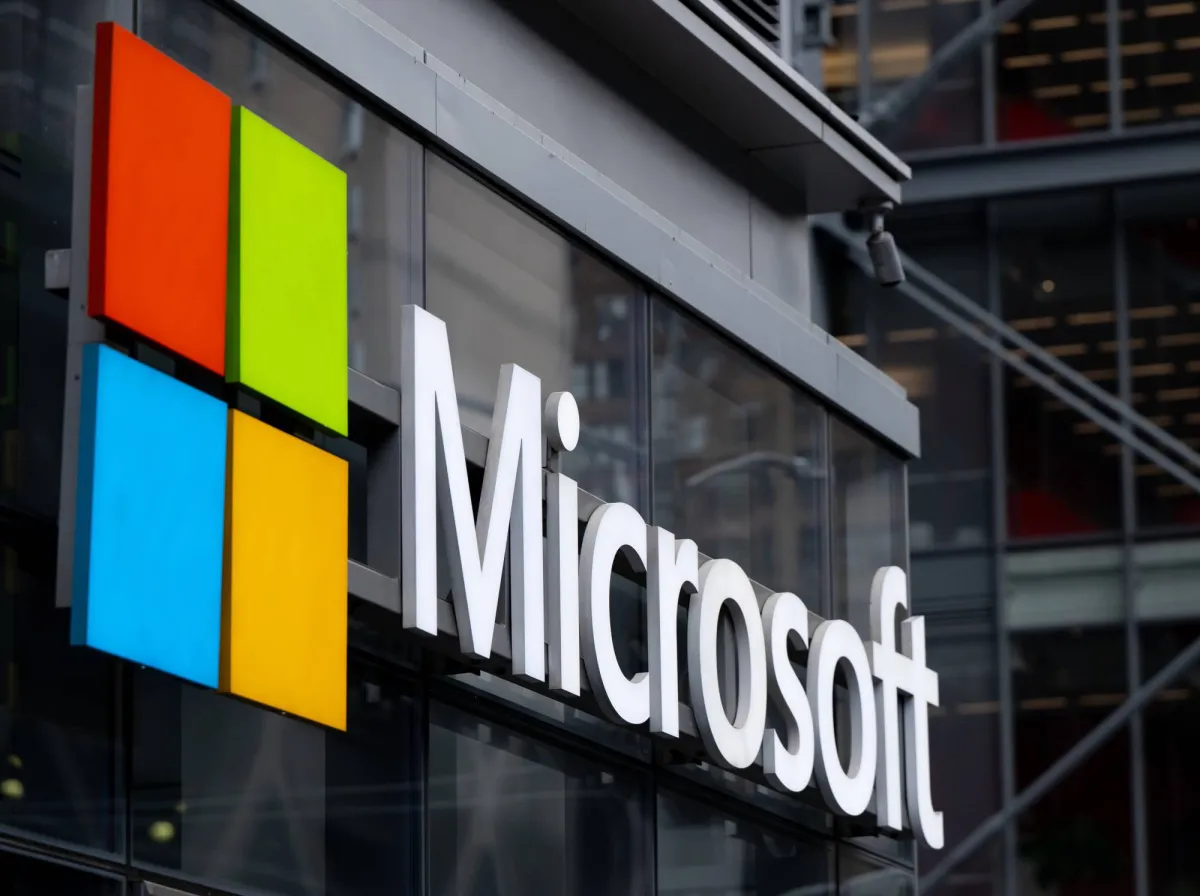 "Microsoft" investigate the use of Israel's cloud's platform to monitor palestinians
Arabausa