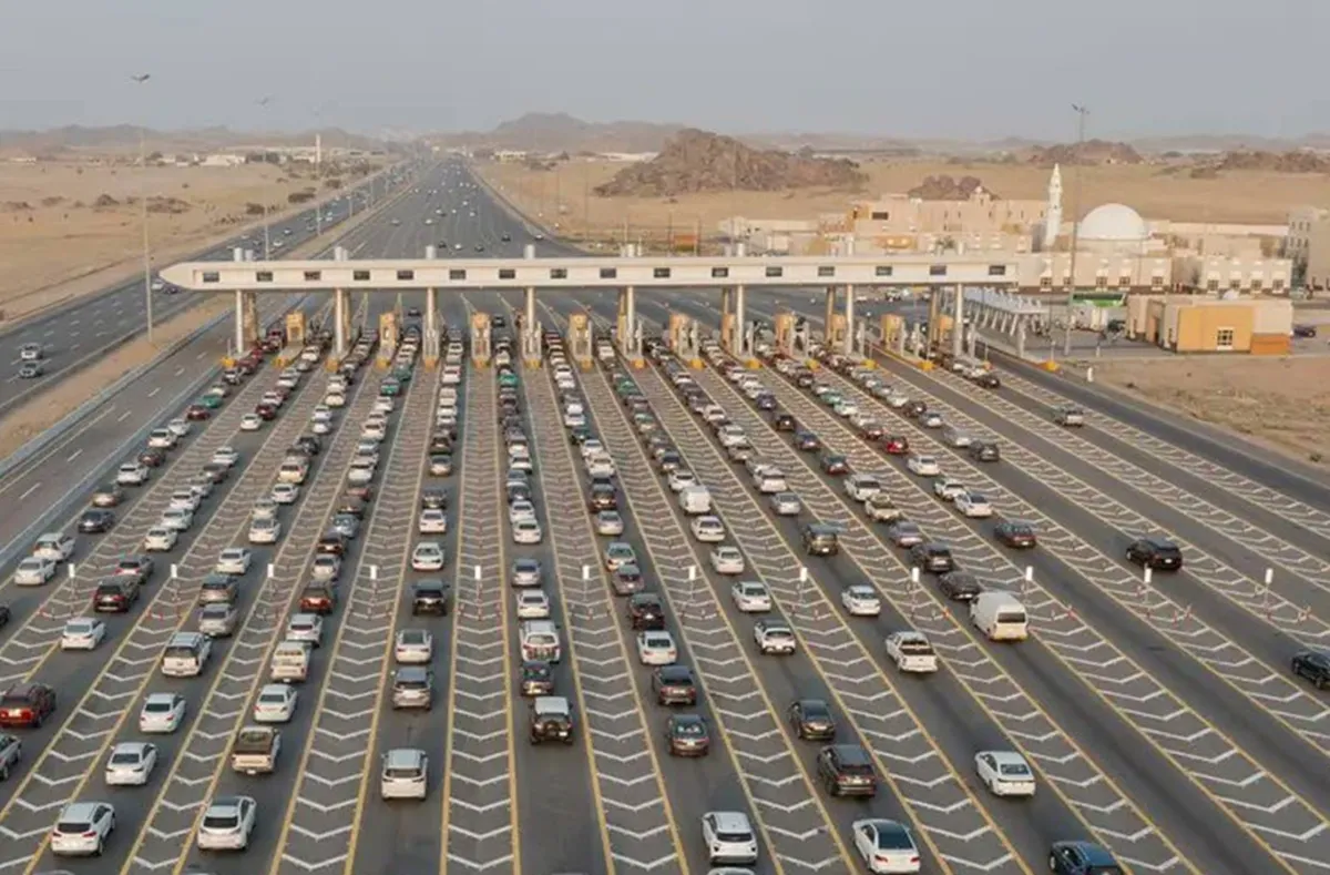 Start 30-employees that attempted to activate violators to execute Hajj

 Arabausa