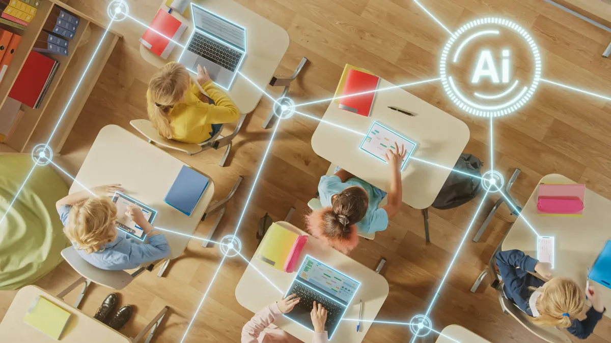 Teachers prepare to using artificial intelligence in class
Arabausa