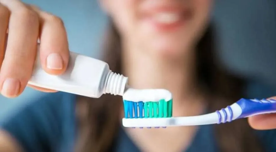 Your hair turns a key to your teeth health?

 Arabausa