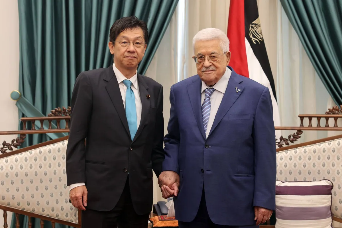 President Palest of the Computer: "We don't want an armed state."
Arabausa