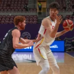 Who are basketball towers in the homeless cup final?

 Arabausa