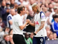 Tottenham needs to use RicharlySon's intelligence

 Arabausa