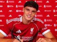 Why do liverpool contract with Giovanni lions? Which will be given to title title?

 Arabausa
