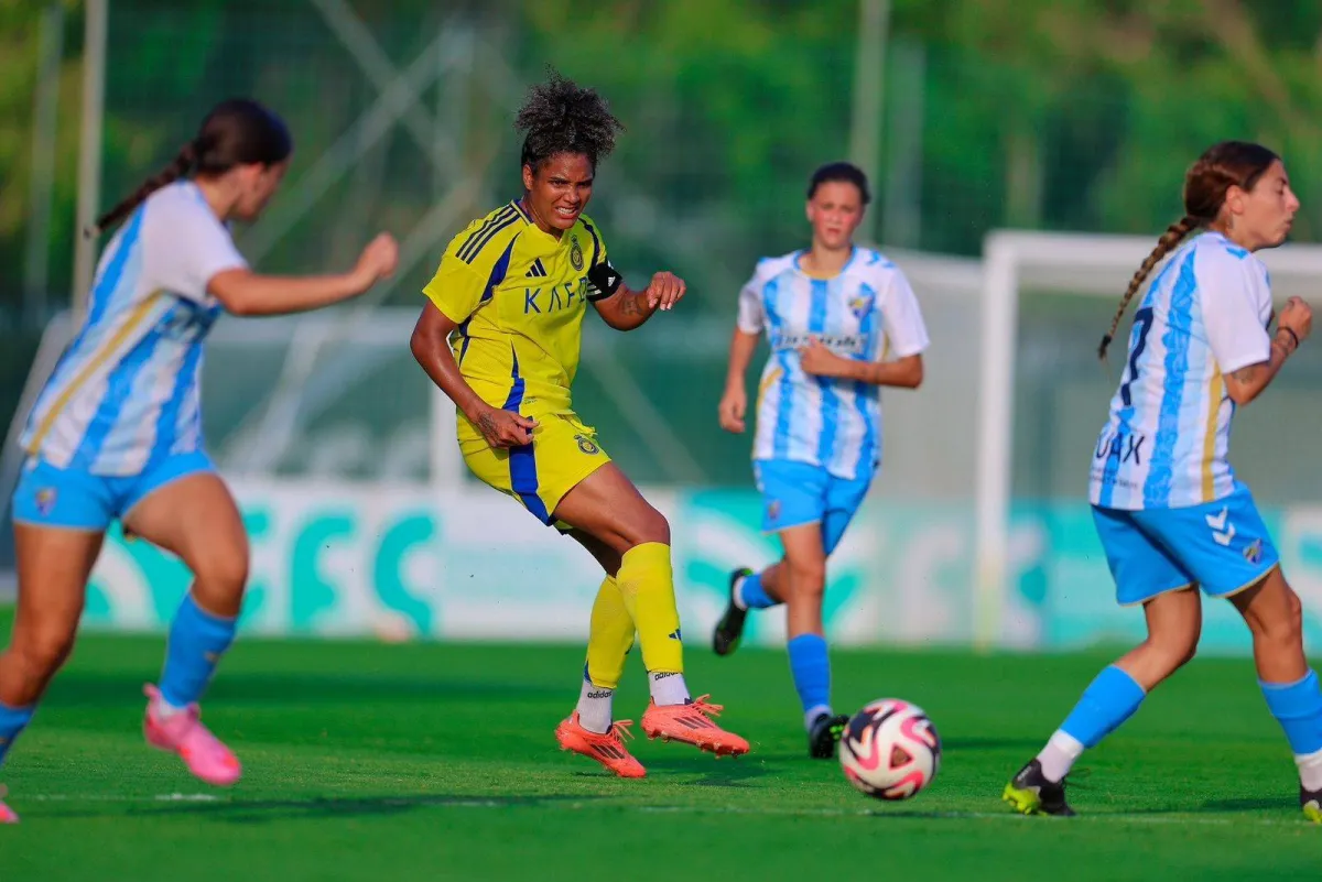 Al -nasr comment the Marbella field in preparation for the AFC league
Arabausa