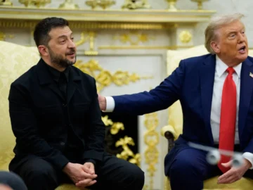 Ukraine offers a $ 100 billion weapons purchase for US security guarantees

 Arabausa