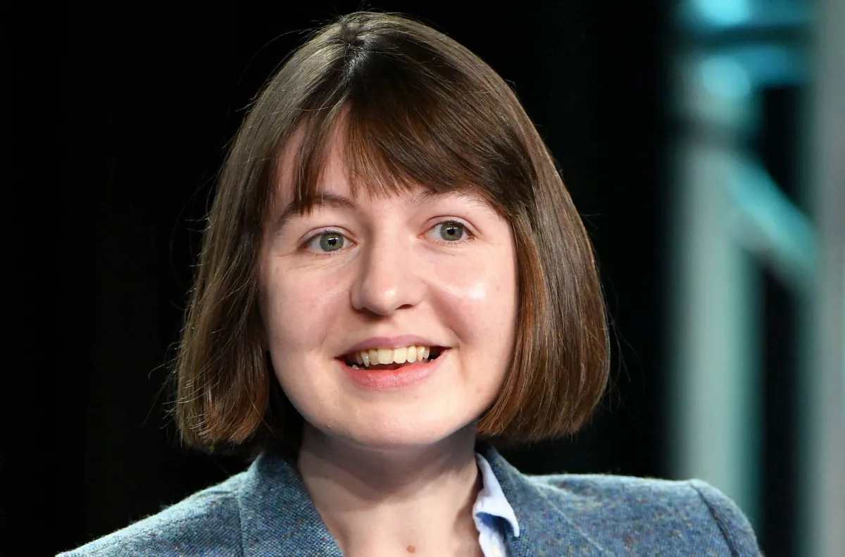 Irish writer gives his background of TV in Britain "Palestina Organization
Arabausa