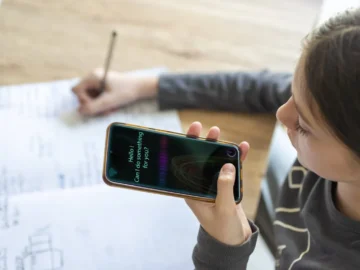 Artificial intelligence tools keeps user's chat records

 Arabausa