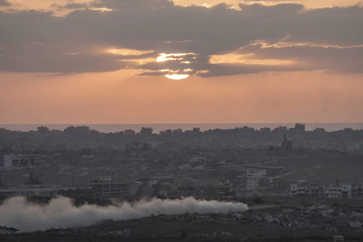 18 Palestinians were killed by an Israelian destination of the displaced expert and help in Gaza
Arabausa