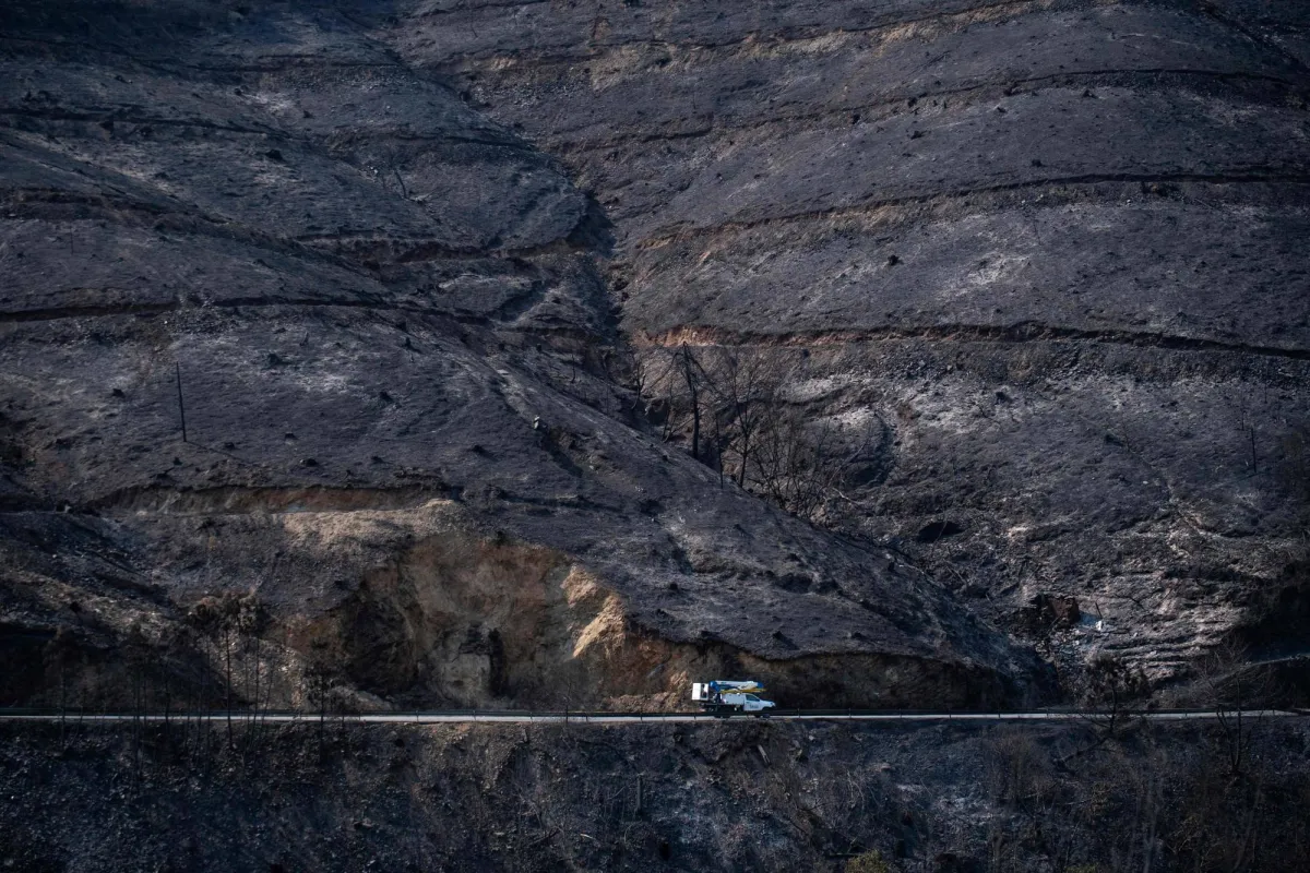 The intense wave of heat rendered in Spain and fires are still furious
Arabausa