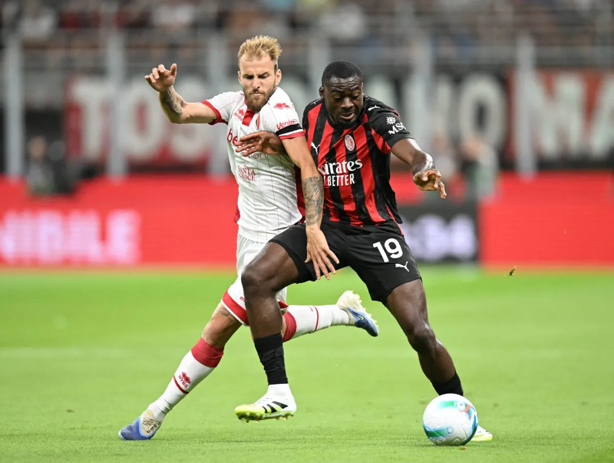 Al -ahly foval goals ... and "the treat is complex"
Arabausa