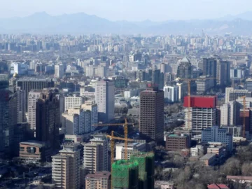 China is in the process of treating the surplus of petrochemical because of complete restructure

 Arabausa