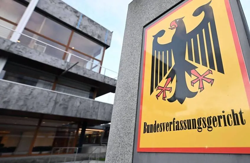 A final role to expel a first "isis" of Germany
Arabausa