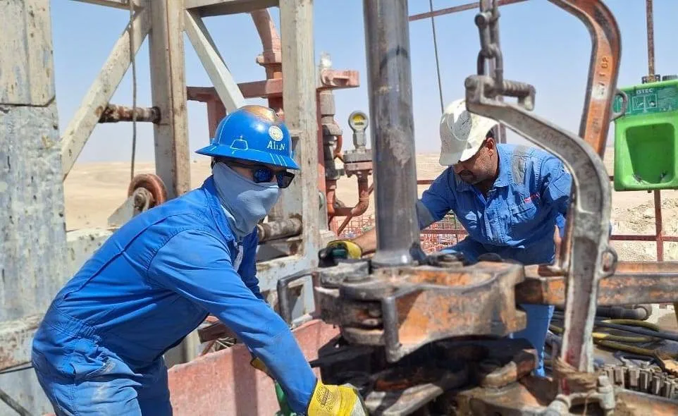 Iraq announces the fulfillment of two-way digging in the "Eastern fields" and "QAYAH"
Arabausa