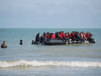 A "British policy" plans for evalual loans for asylum

 Arabausa