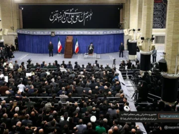 Iranians and regime cannot be placed through war

 Arabausa