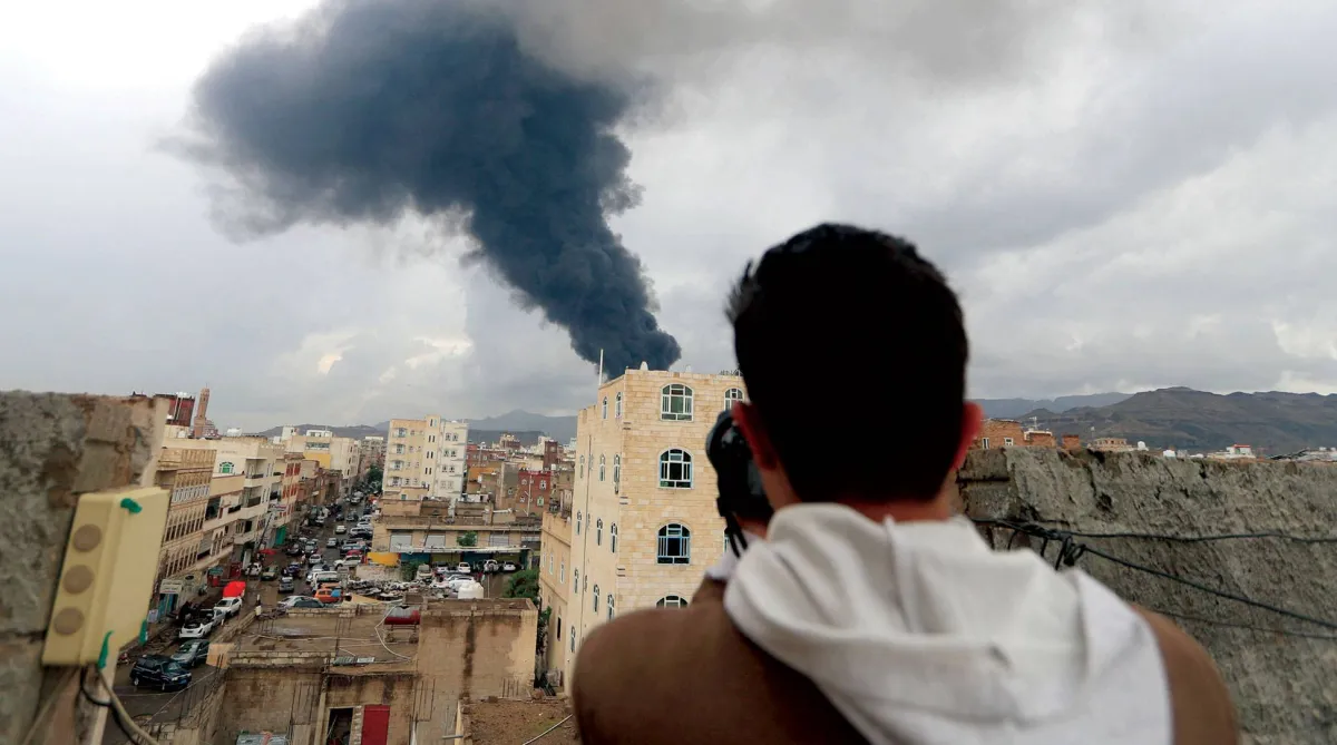 Israel paints the Houthis in Sanaa
Arabausa