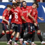 Osasuna defeat ten players from valencia

 Arabausa