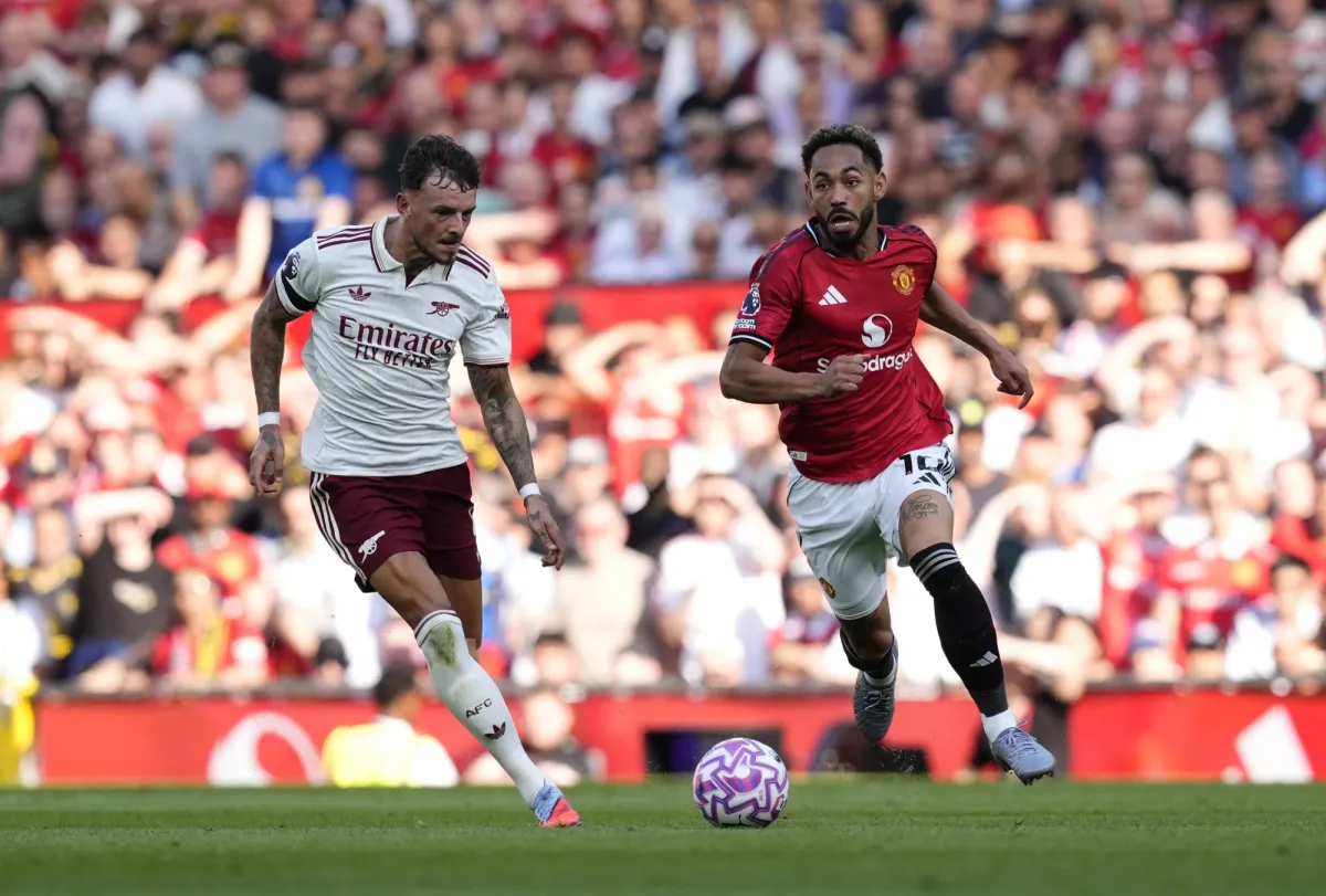 Fernandez removes a penalty and a joined and a tie with fulham
Arabausa