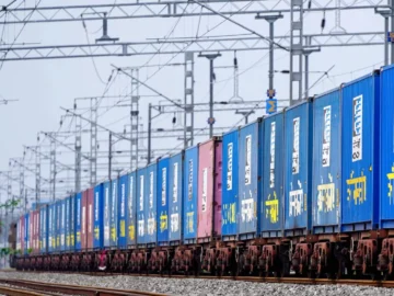 India prepares for a shot at their exports with the taxes of new customs duties

 Arabausa