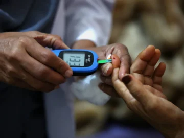 To prevent diabetes with your age ... 3 steps you must follow

 Arabausa