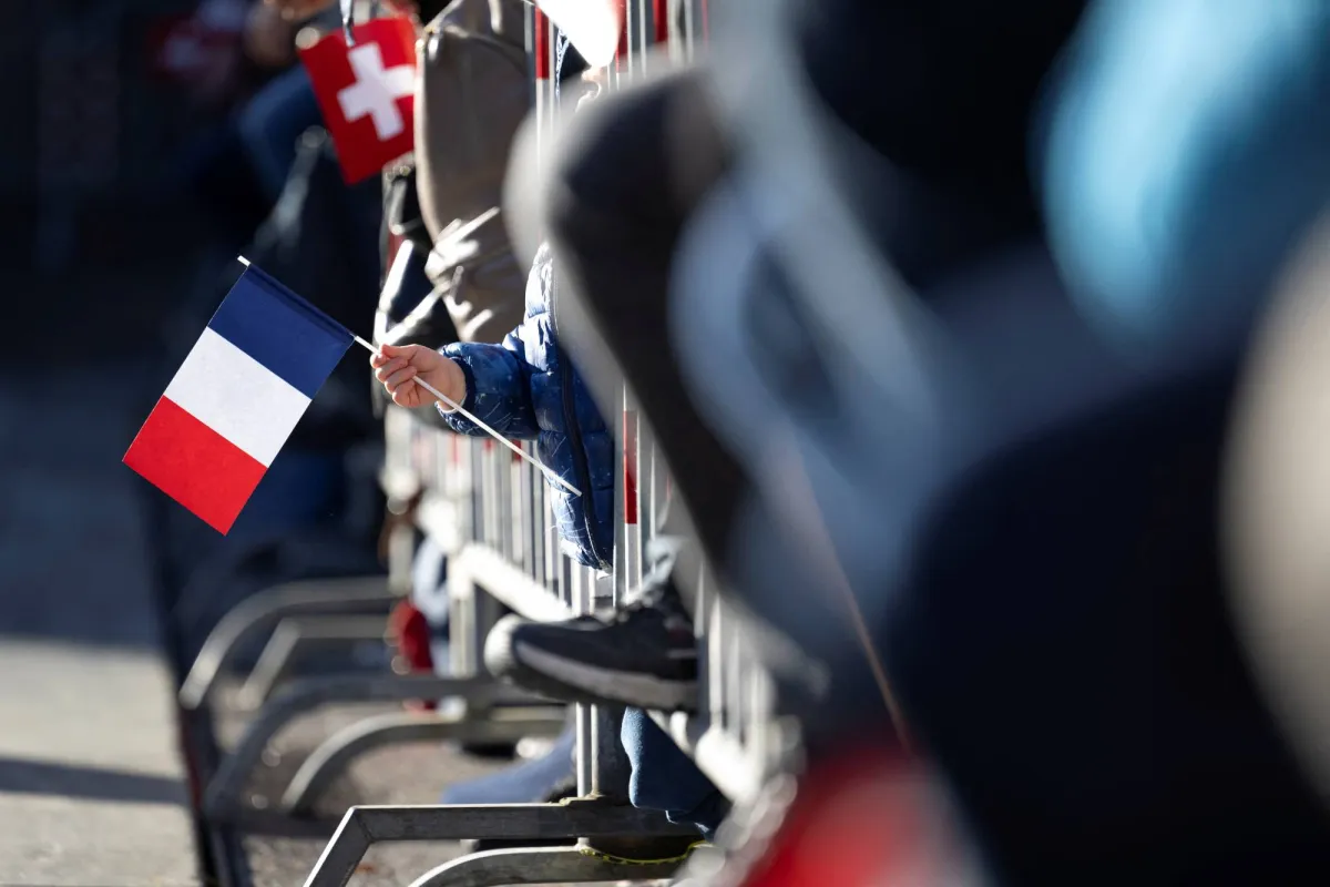 A bosses french allocate refusal to receive the Israel for security reasons
Arabausa