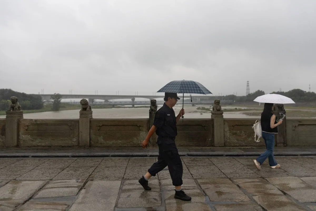 "AI plus" ... a Chinese initiation for complete economic processing toward "artificial intelligence"

 Arabausa