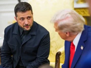 Zelinski announces an Ukrainian meeting

 Arabausa
