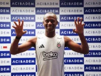 Cock, the juvenor defender, move to besiktas

 Arabausa