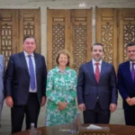 The second minister of British Minister Damascus and support the political process in it

 Arabausa