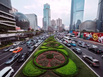 The Chinese trader actor on Washington Road to "Talk not official"

 Arabausa